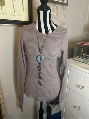 Free people cotton waffle knit brown long sleeved top women’s size medium